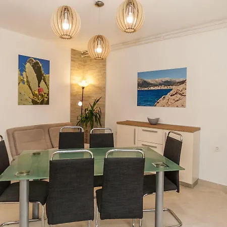 Grosses Mit 3 Klimas, Wifi, Bbq, Parkplatz Apartman Baška